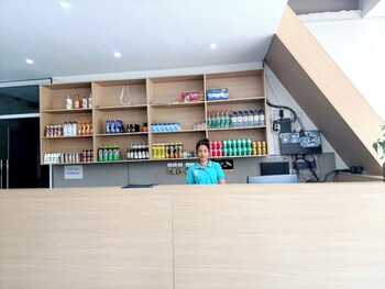 gui zhi hotel koh rong