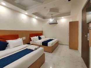 hotel kalra