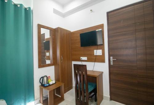 hotel parth inn