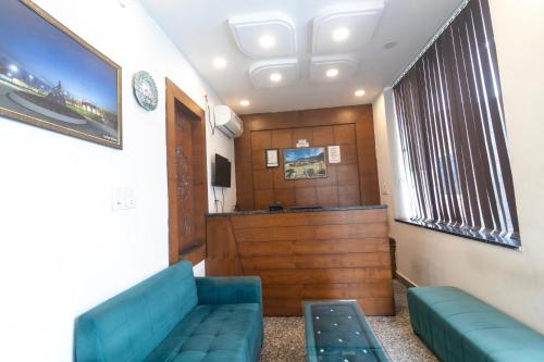 hotel parth inn