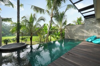 Soodama Villas,,4 star