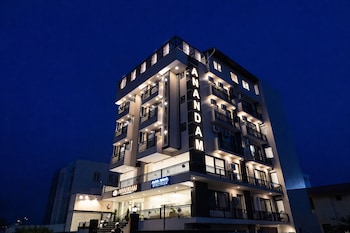 anandam in the himalyas by alaya stays