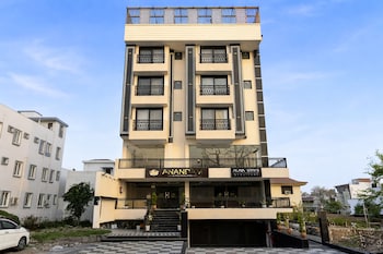 anandam in the himalyas by alaya stays