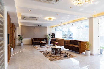 anandam in the himalyas by alaya stays