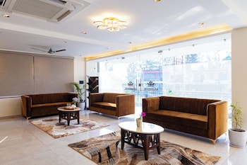 anandam in the himalyas by alaya stays