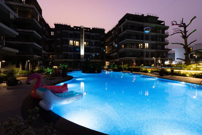 diamond in city by wow property