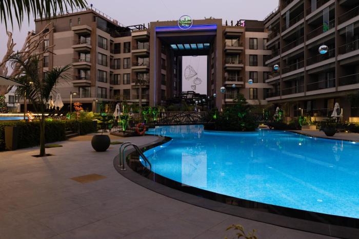 diamond in city by wow property