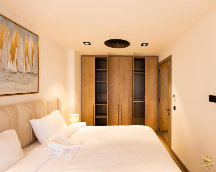 diamond in city by wow property