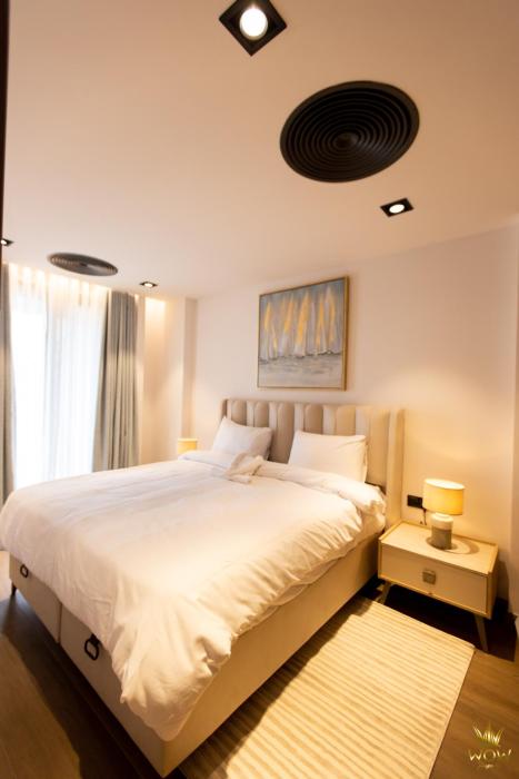 diamond in city by wow property