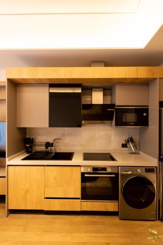 diamond in city by wow property
