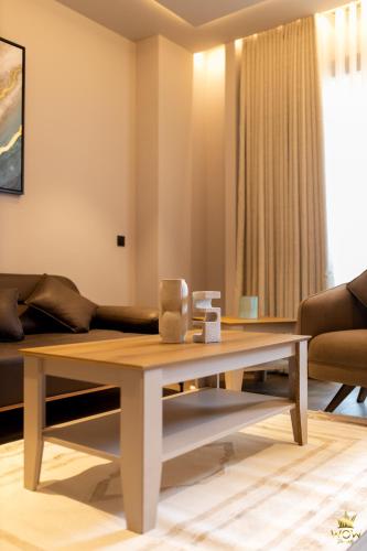 diamond in city by wow property