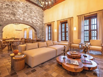 voila pedregal by huespedia