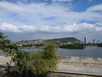 voila pedregal by huespedia