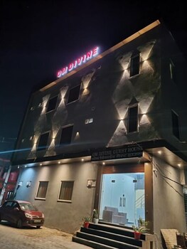 Hotel Om Divine,,3 star