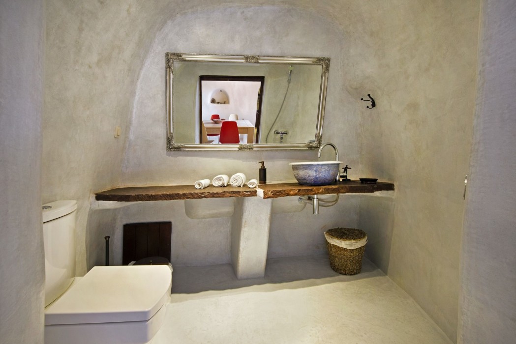 azalea houses adults only