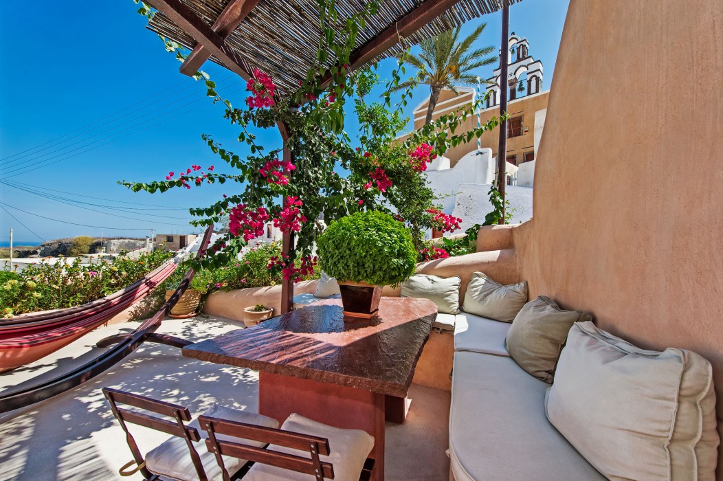 azalea houses adults only