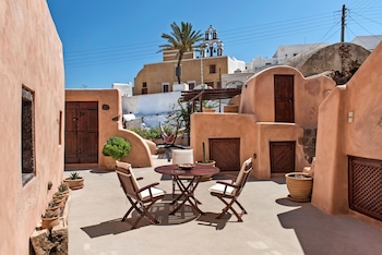 azalea houses adults only