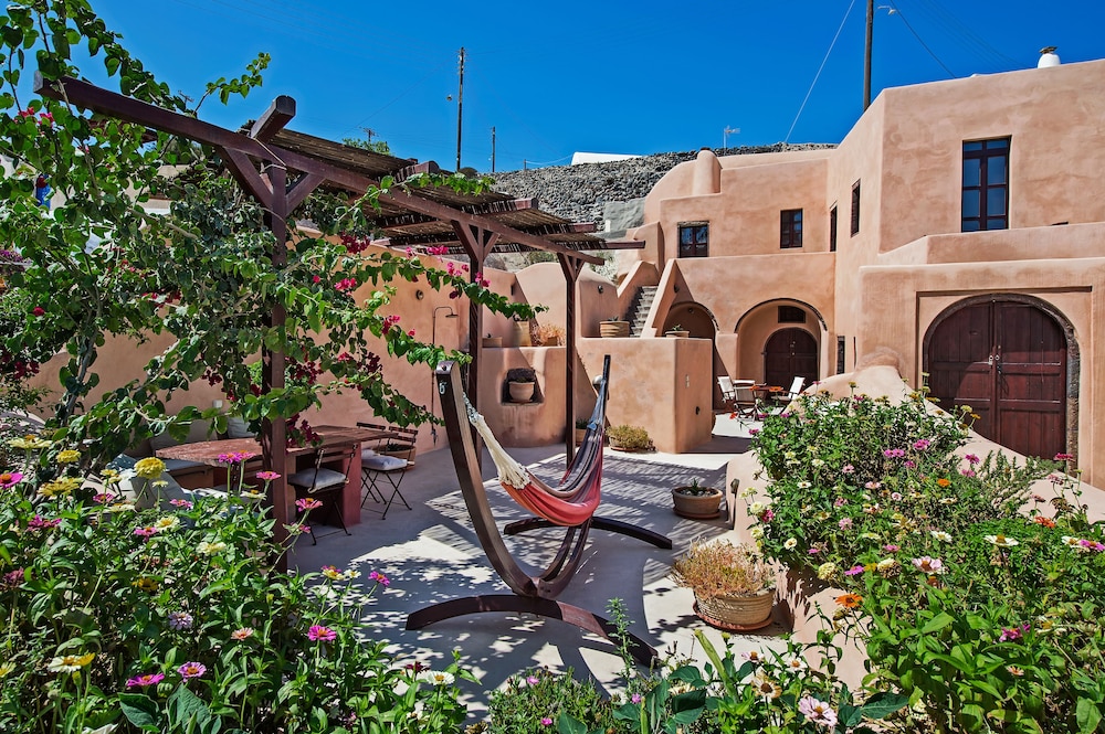 azalea houses adults only