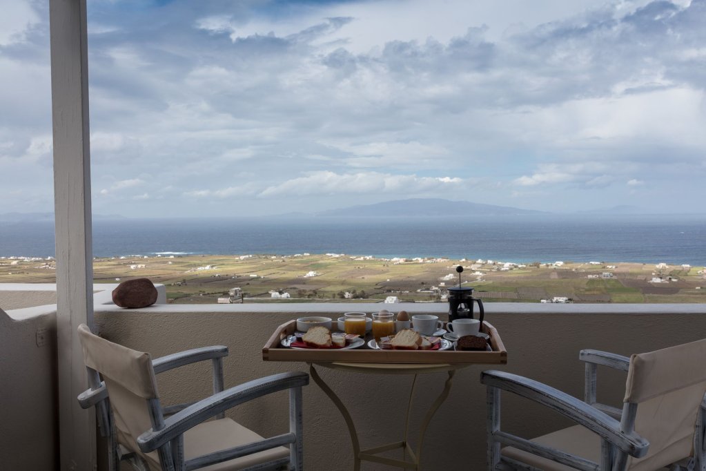 azalea houses adults only