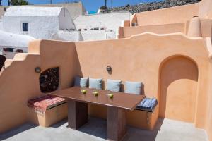 azalea houses adults only