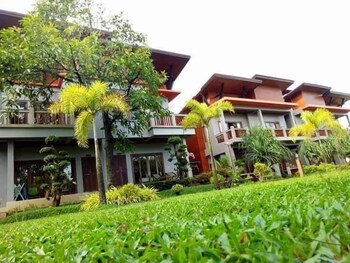 Lanta Intanin Resort,Ko Lanta>>Klong Nin Beach,3 star