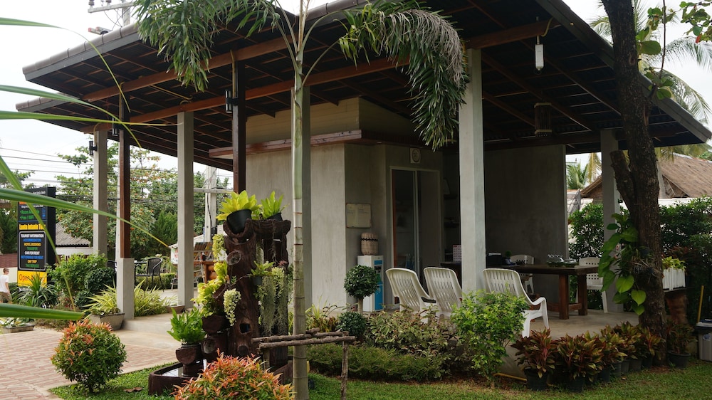 lanta intanin resort