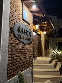 sahin villa apart