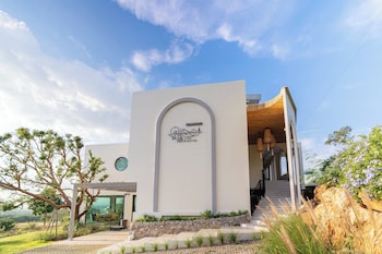 The Peak Hill Pool Villa,,2 star