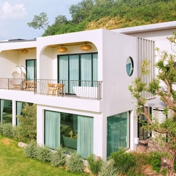 The Peak Hill Pool Villa,,2 star