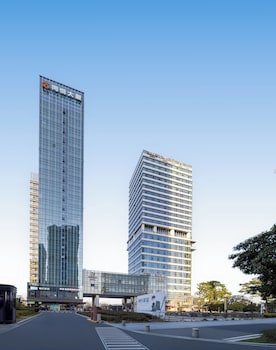 mira hotel apartments