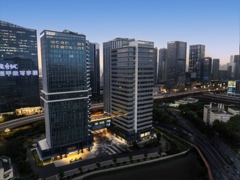 mira hotel apartments