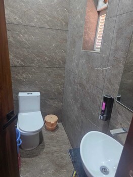 Hotel R R Tripathi,,2 star