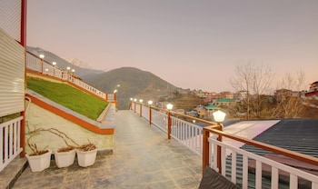 the alpine villa mcleodganj