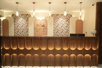 the roseville grand