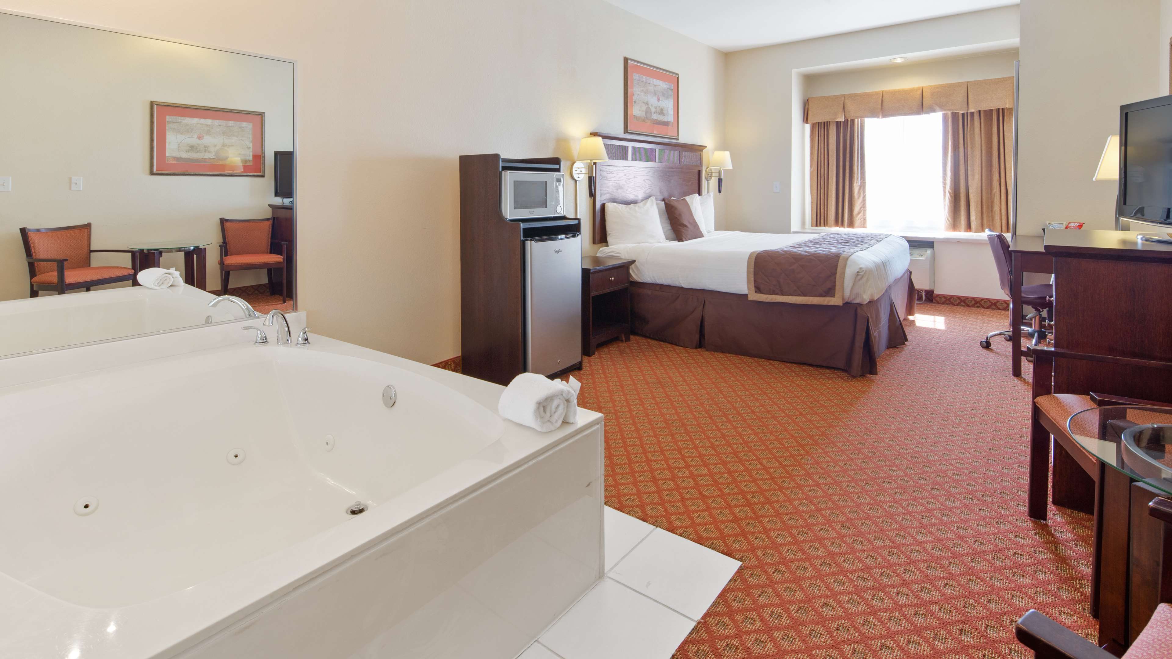 best western roanoke inn and suites