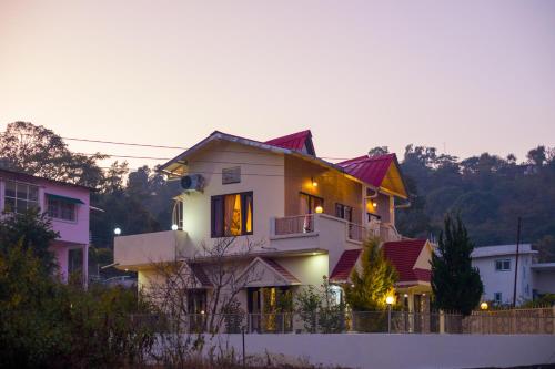 alaya stays cozy nest 2 bhk cottage