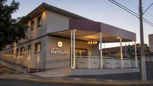 euro suite santa rita do passa quatro