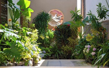 lijiang naxi hereditary courtyard