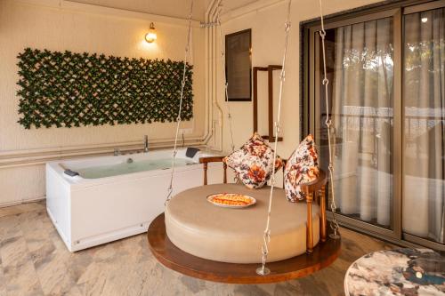 parkwood exotica resort