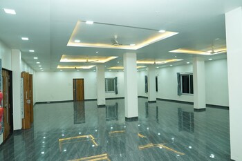 hotel shriram nivas lodging