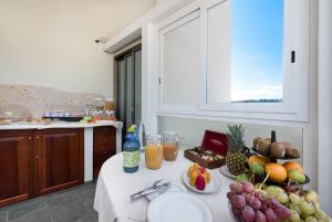 hotel biancolilla