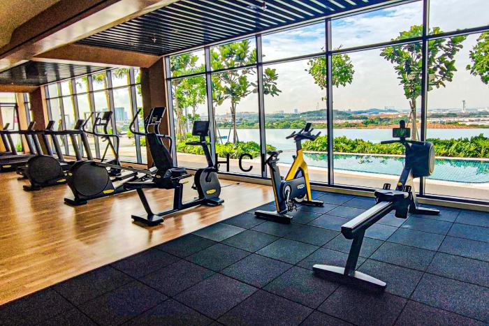 mall suite at sunsuria forum by hck
