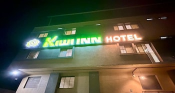 kiwi inn hotel palda