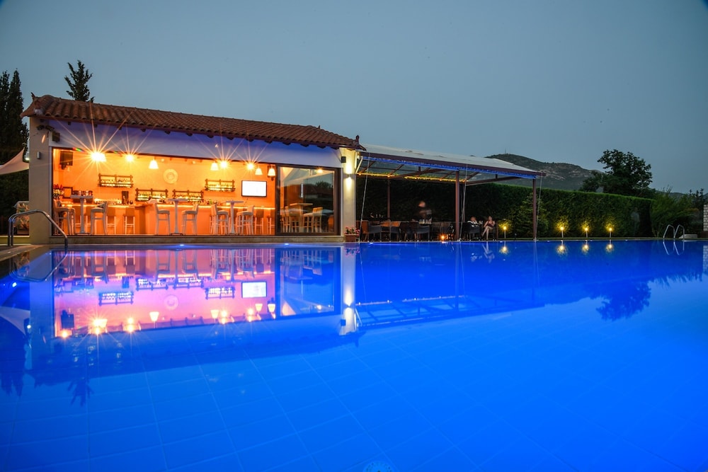 mont helmos hotel