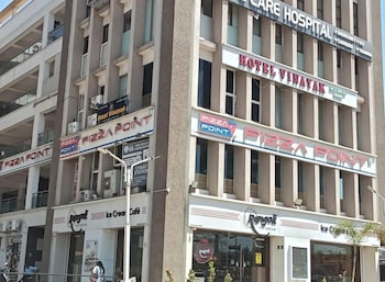 hotel vinayak