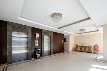 serenity coast hotel