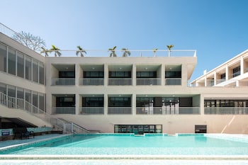 Serenity Coast Hotel,,3 star