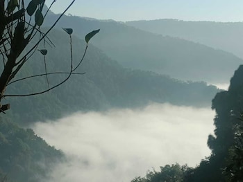 Hidden Valley Homestay Pangot,,2 star