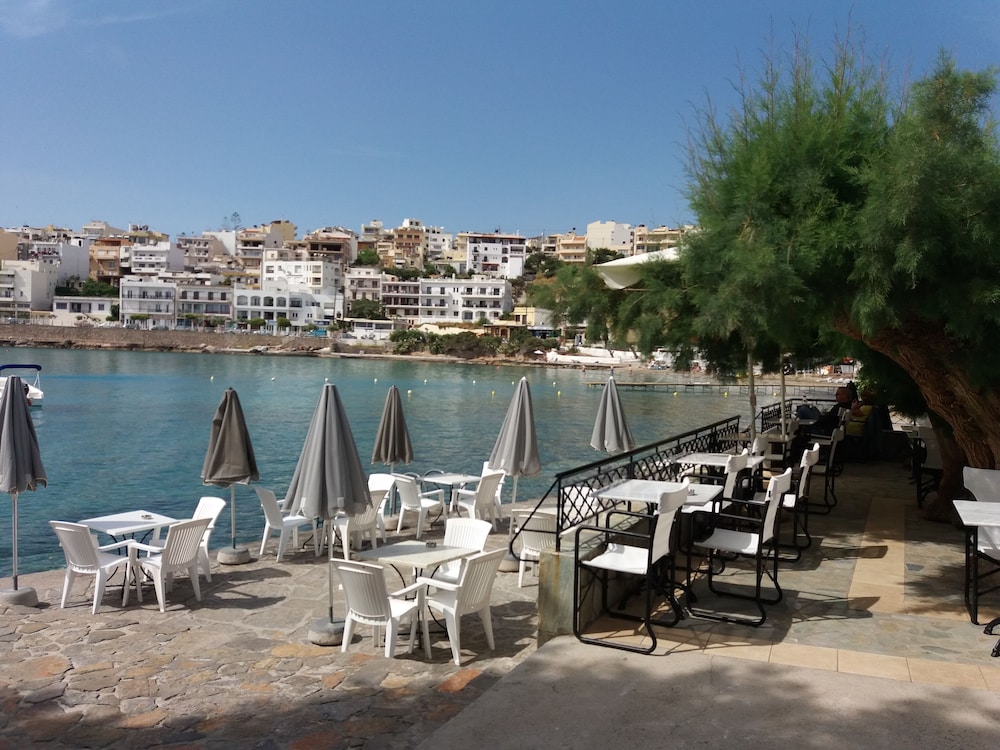 hotel polydoros
