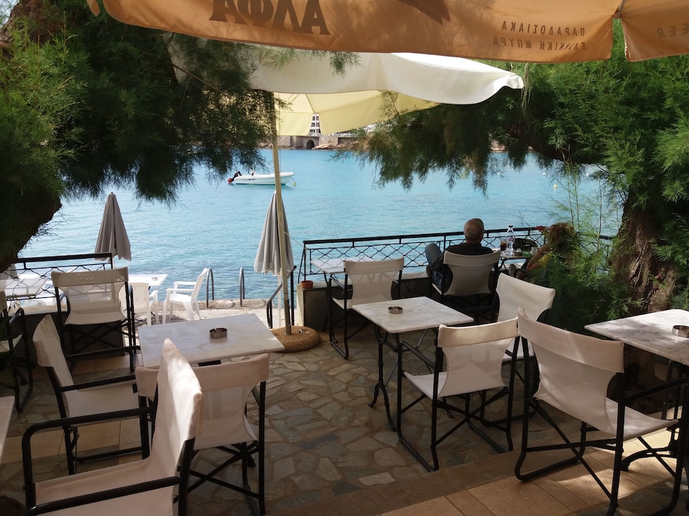 hotel polydoros